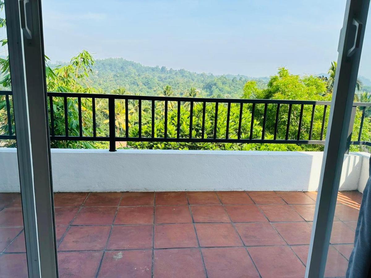 Kandy Hub Guest House Esterno foto