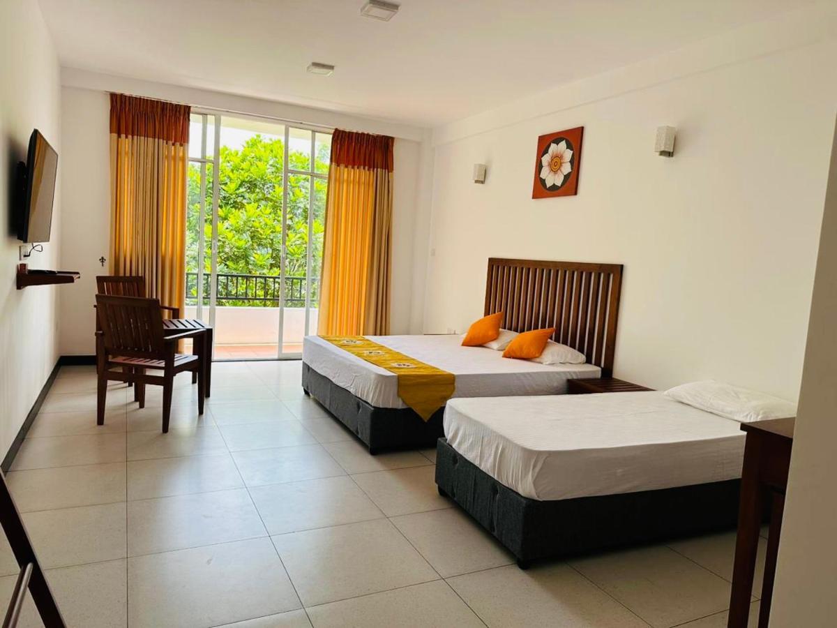 Kandy Hub Guest House Esterno foto
