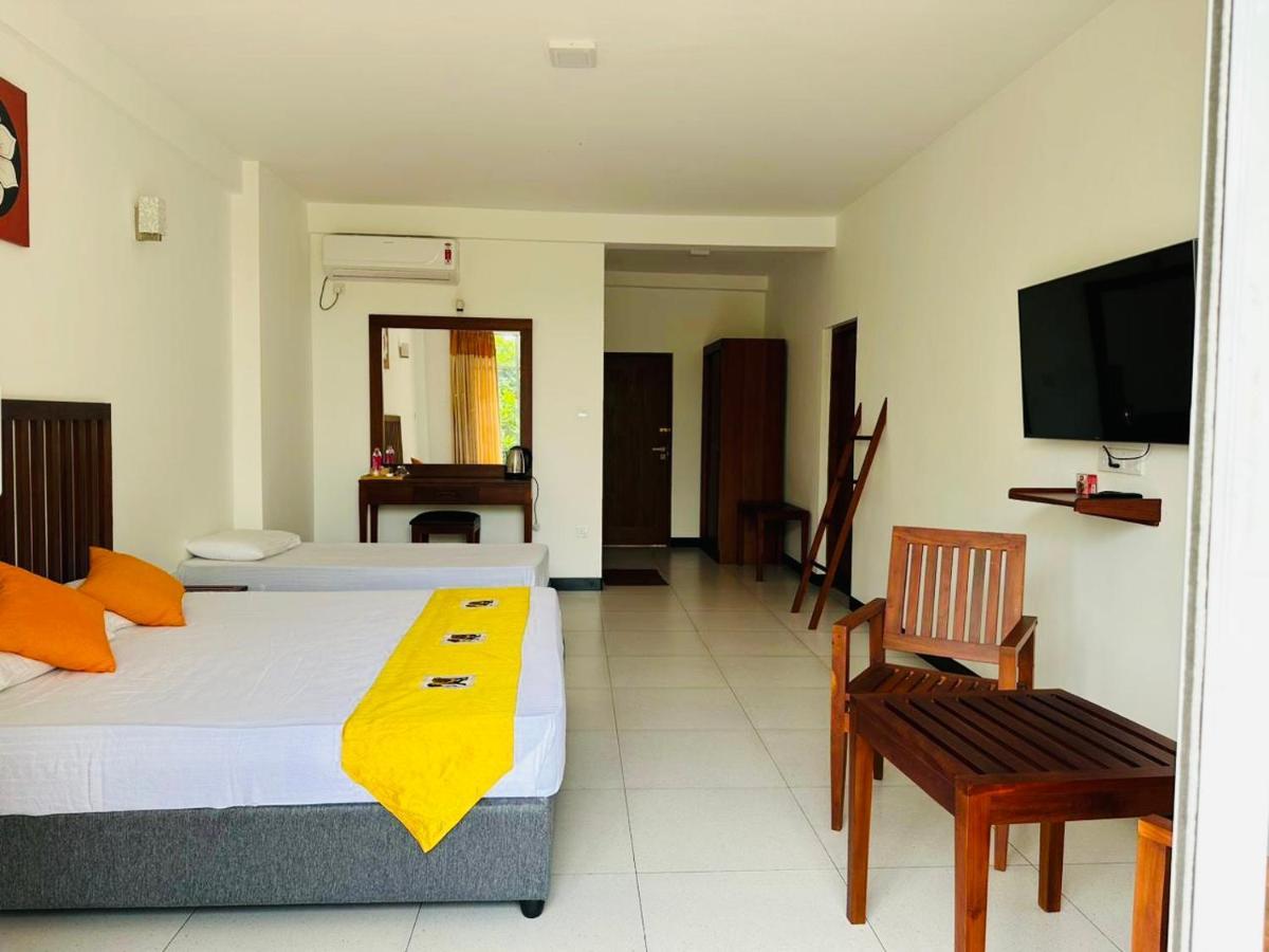 Kandy Hub Guest House Esterno foto