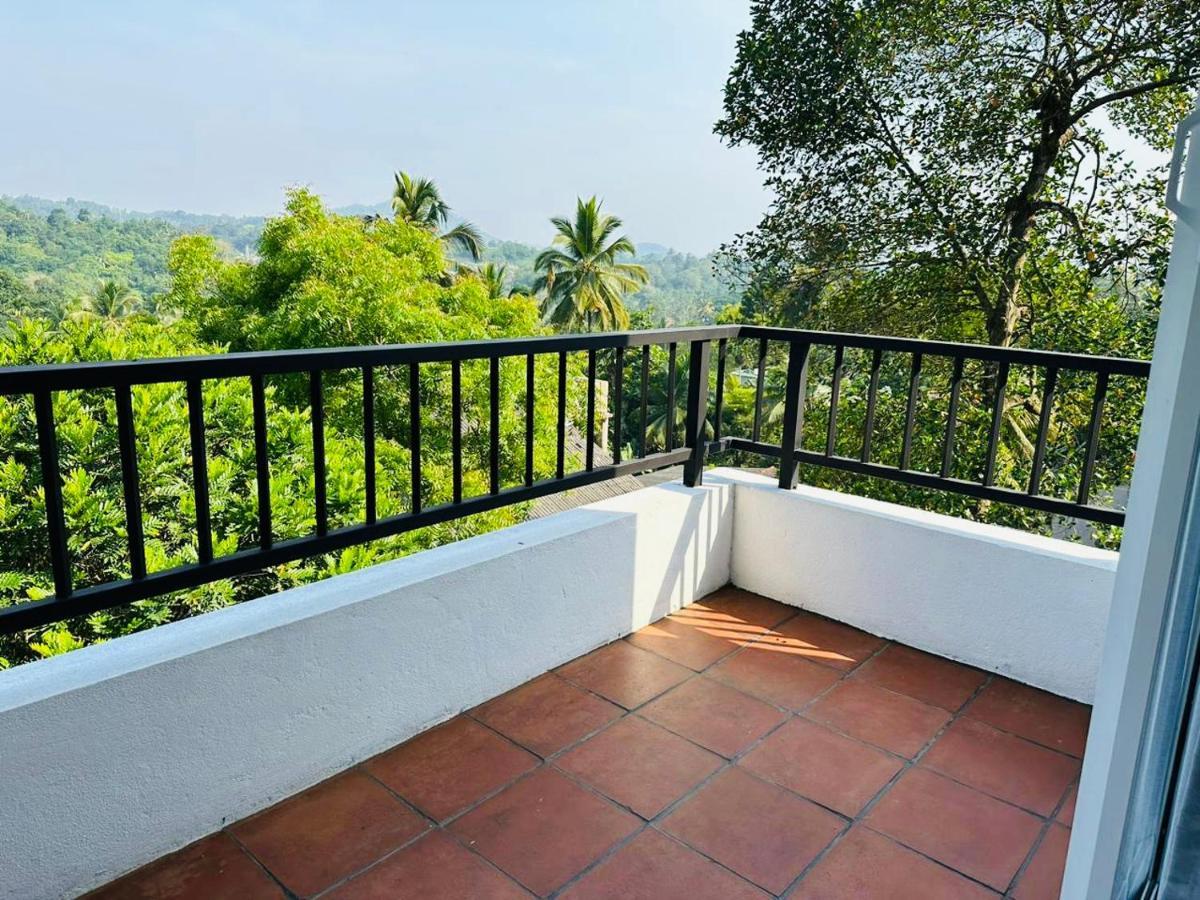 Kandy Hub Guest House Esterno foto